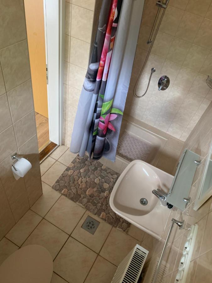 Zsuzsa Apartman Hajdúszoboszló Eksteriør billede